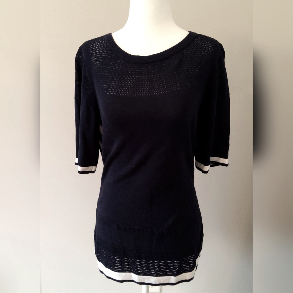 🌷TALBOTS LACE BLOUSE M